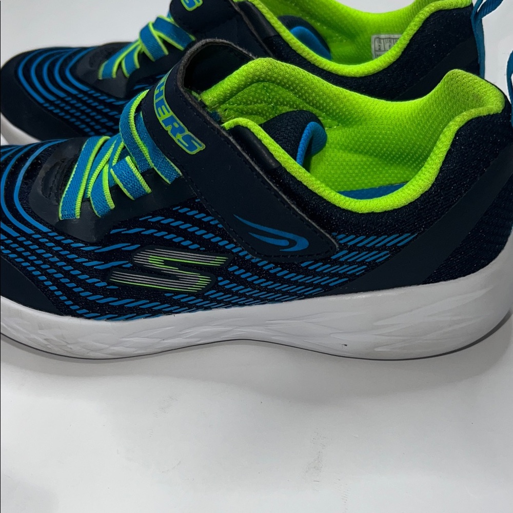 Skechers Blue and Neon Green Kids' size 2 - Picture 5 of 9